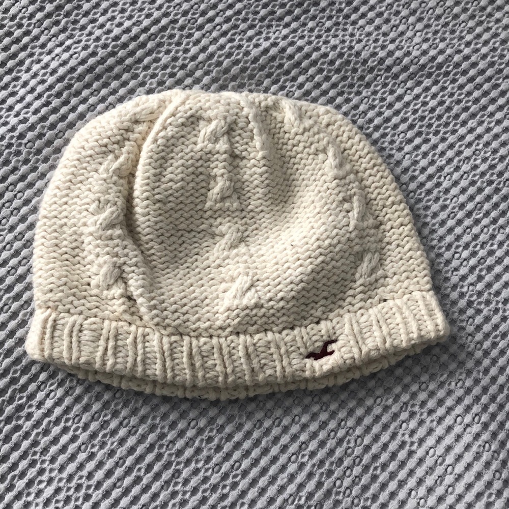 Hollister winter beanie